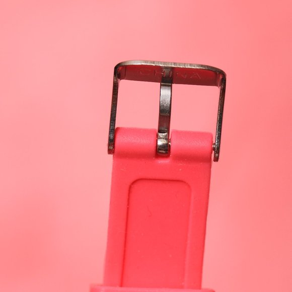 Minnie Mouse Digital Pink Round Watch - Picture 4 of 13